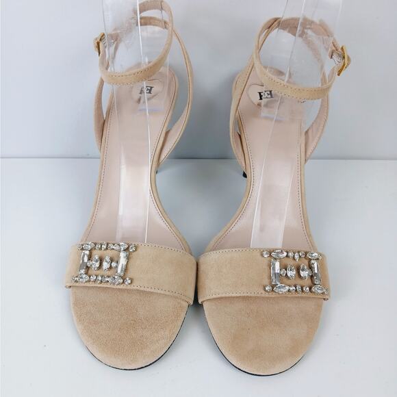 Escada SZ 38 Nude Leather Slingback Sandal With Rhinestone Embelishment NEW - Picture 7 of 9